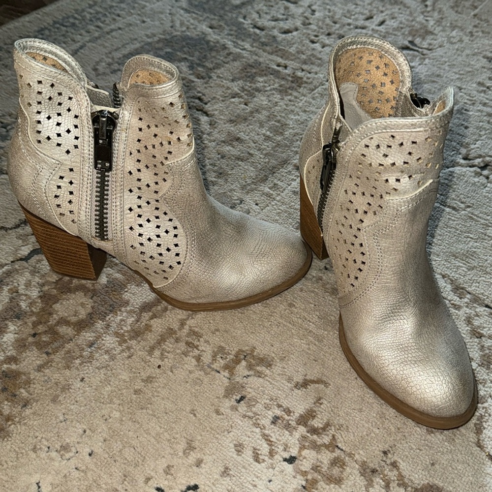 Fashion Booties.